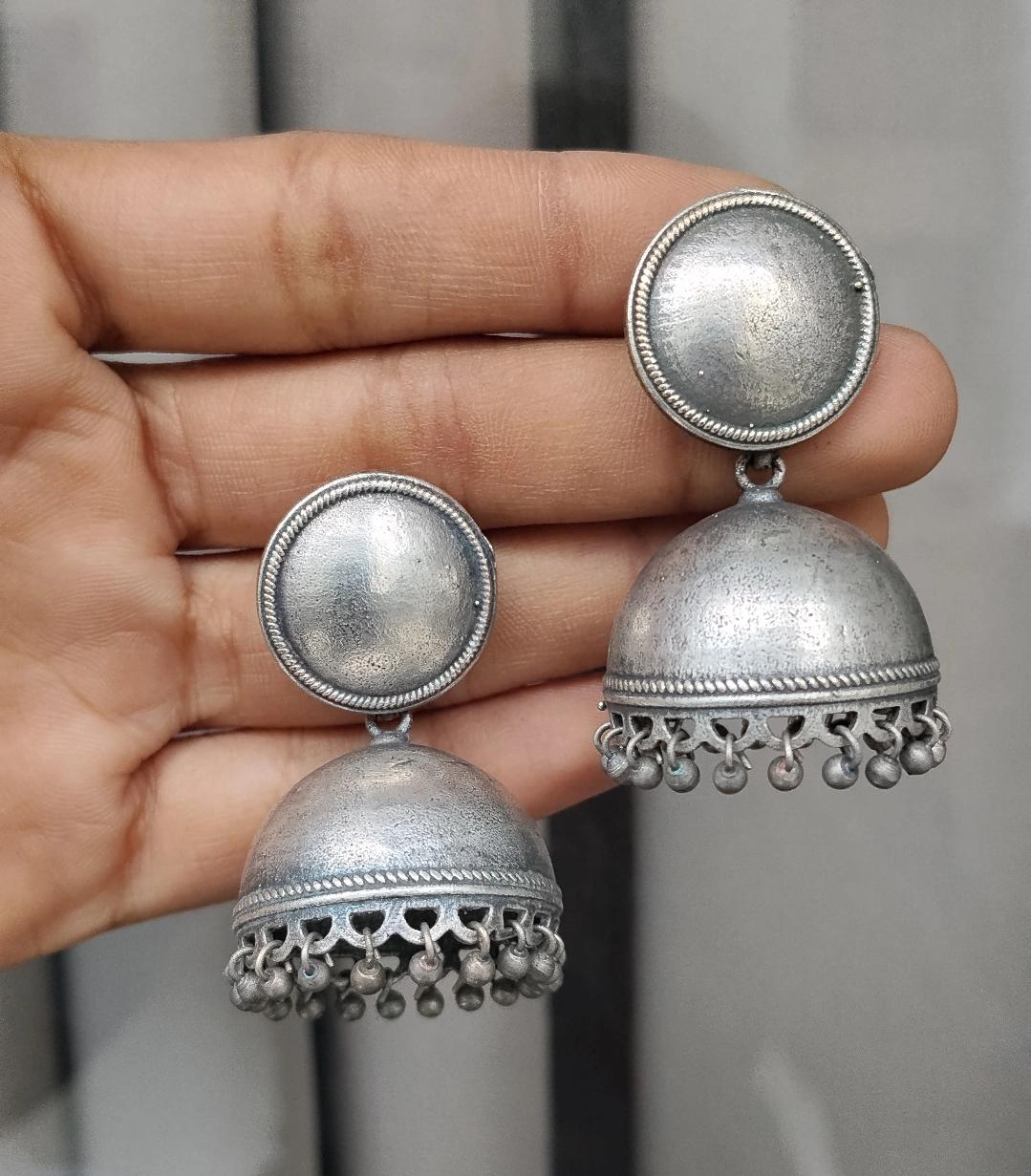 Classic Plain Jhumka