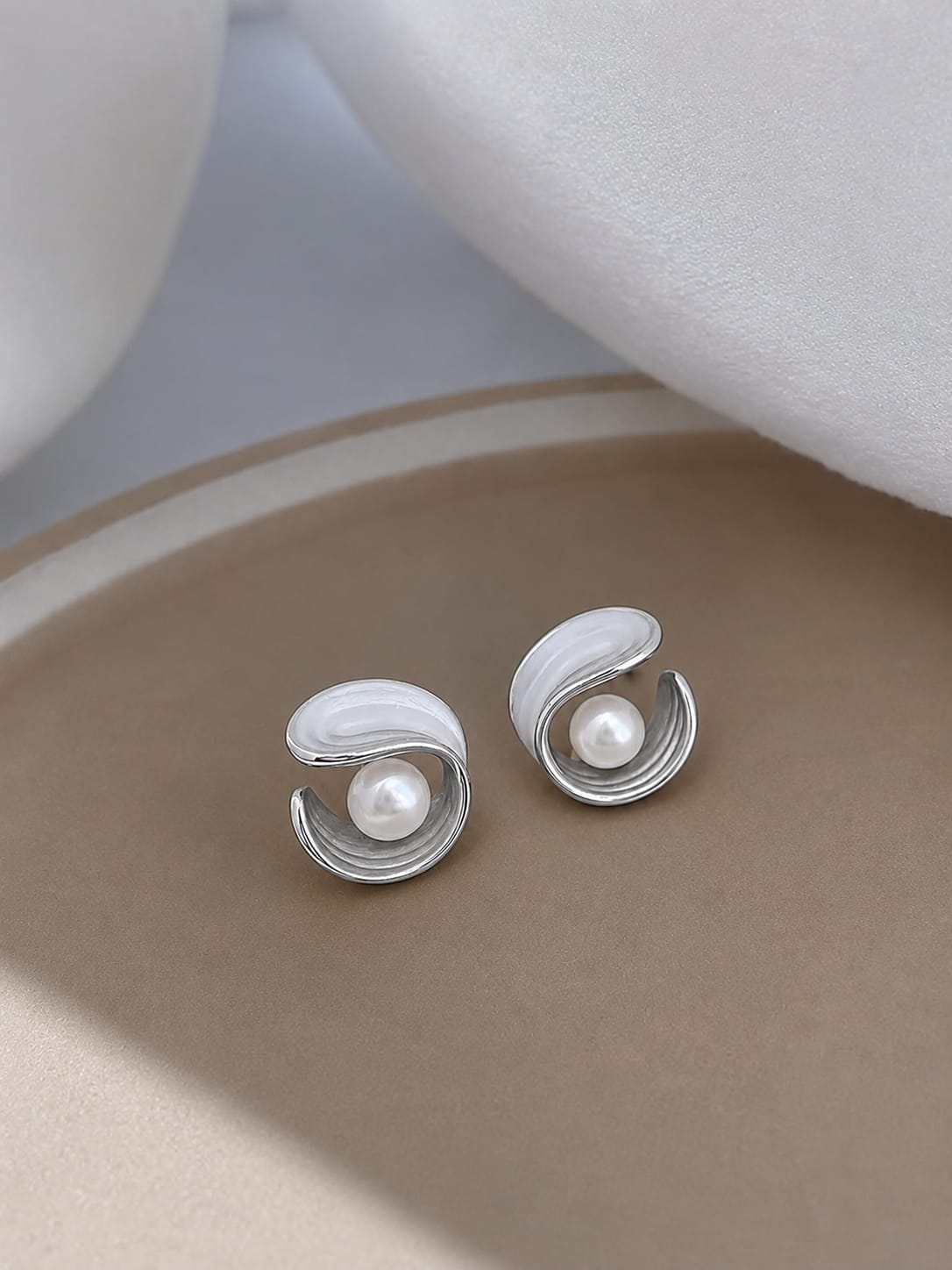 Silver Pearl Studs