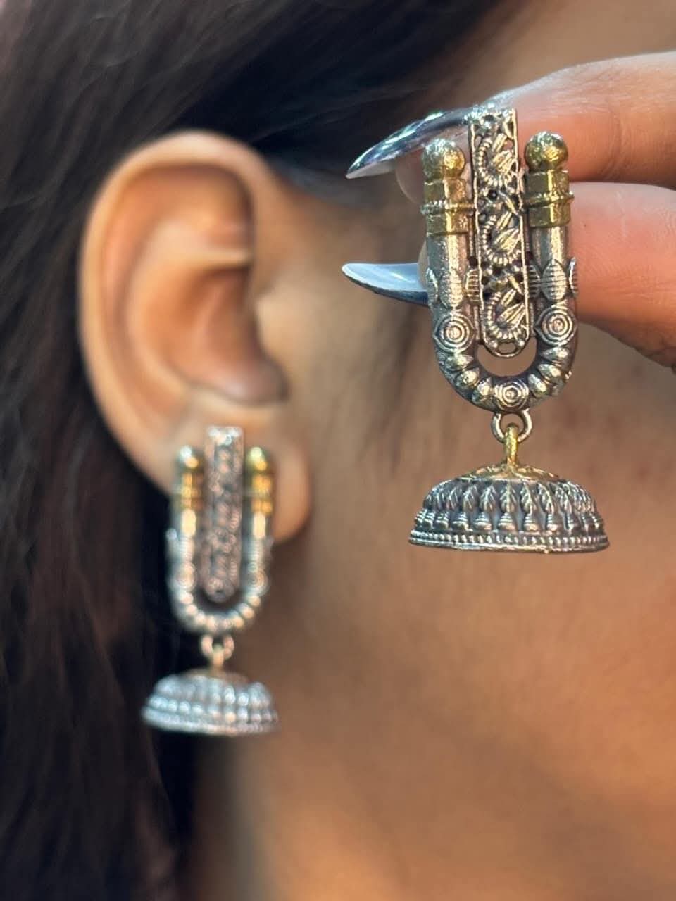 Dual Tone U Jhumka